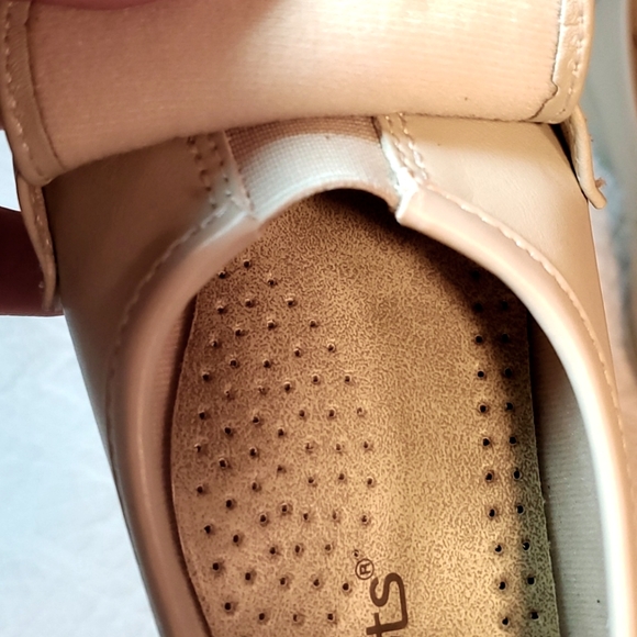 SOFTSPOTS MOCCASIN  LEATHER UPPER SIZE 5 1/2 - Picture 3 of 16